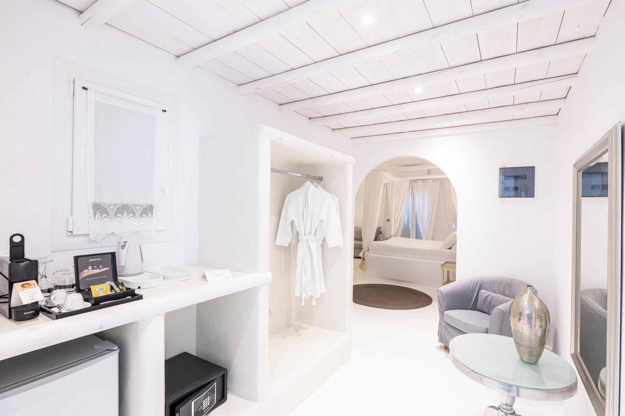 Paros Palace 部屋 写真